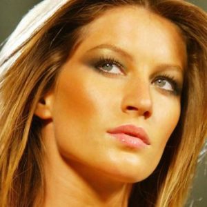 Super Model Gisele Bundchen Fashion Model Biography