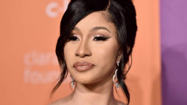 Cardi B Caught Off Guard as Offset Makes Surprise Appearance Amid Divorce Drama