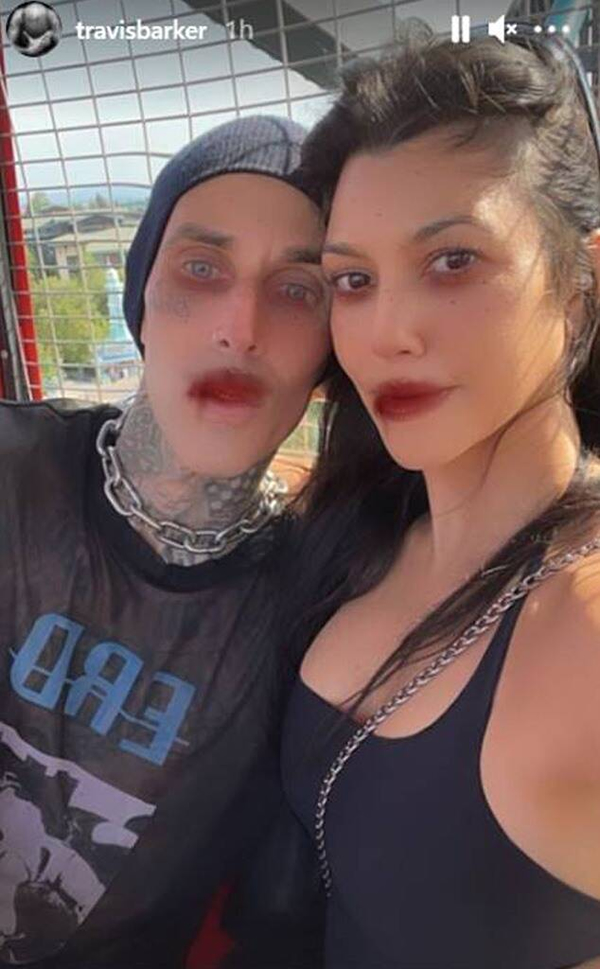 Kourtney Kardashian and Travis Barker Blood-Sucking Selfie