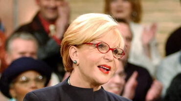 Sally Jessy Raphael Gets Candid About Struggling as a Working Mum in a Man’s World – ‘There Weren’t Many of Us’