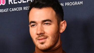 Kevin Jonas Opens Up About Post-Tour Depression Ahead of JONAS20 Tour